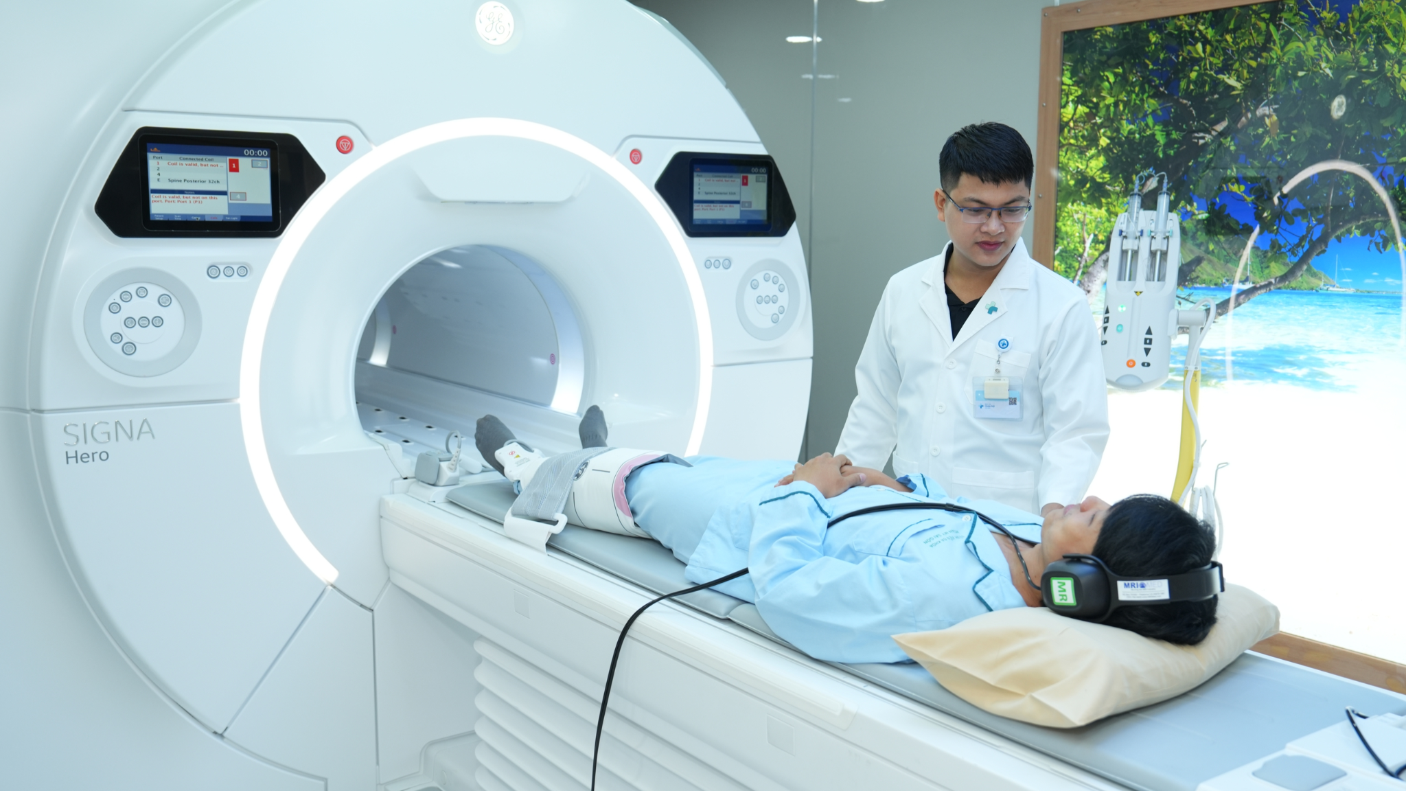 Công nghệ AI hỗ trợ bác sĩ, nâng tầm chất lượng chăm sóc y tế.