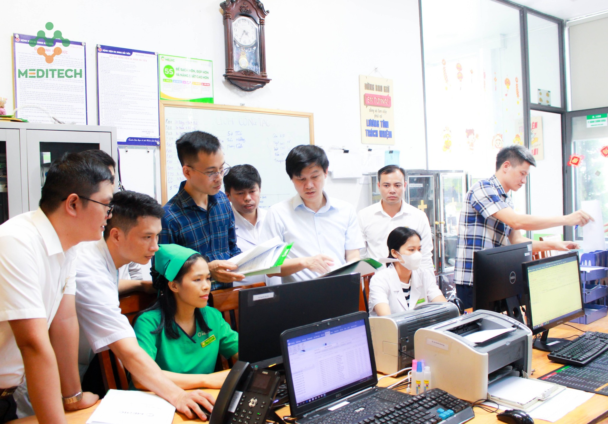 Các cơ sở y tế cần khẩn trương thực hiện khảo sát hiện trạng hạ tầng và phần mềm theo yêu cầu của Trung tâm Thông tin y tế Quốc gia.