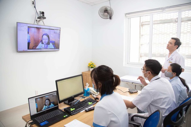 Dịch vụ khám từ xa (Telemedicine) giúp bệnh nhân tiếp cận dịch vụ y tế thuận tiện, nhanh chóng và an toàn.